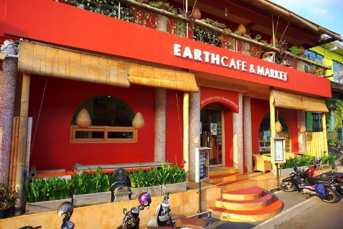 ẩm thực chay bali - earth cafe