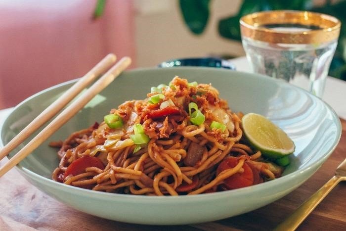 ẩm thực chay bali - nasi vs mỳ